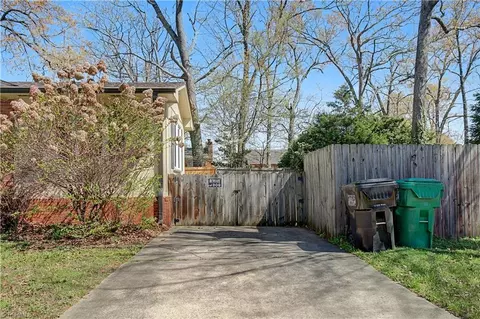 Exterior - 219 Rockspring Rd, High Point, NC 27262 photo 1 of 9
