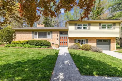 205 Frederick Rd, Greensboro, NC 27455