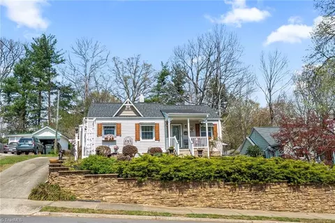 2763 Maplewood Ave, Winston Salem, NC 27103