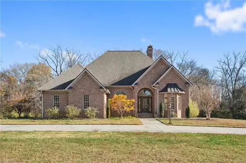 375 Howardtown Cir, Mocksville, NC 27028