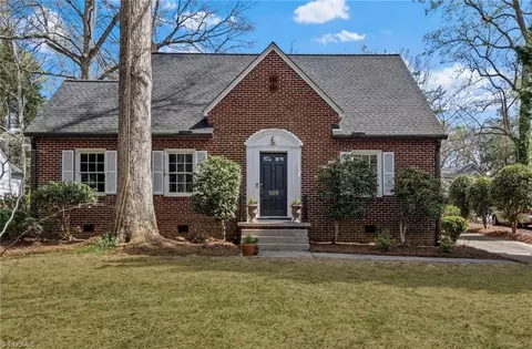 805 Magnolia St, Winston Salem, NC 27103