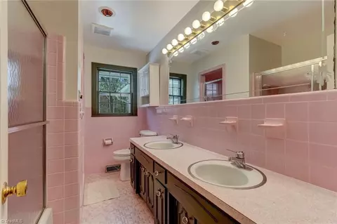 Bath - 480 Blanch Rd, Blanch, NC 27212 photo 1 of 2