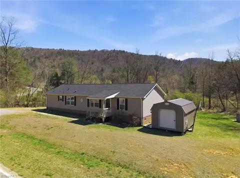 8455 Mertie Rd, Millers Creek, NC 28651