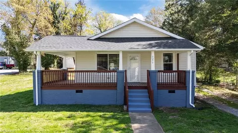 3259 Willoughby Dr, Walkertown, NC 27051