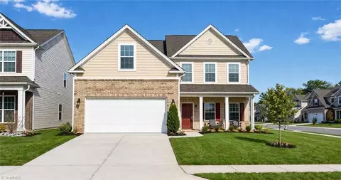 5308 Brookstead Dr, Summerfield, NC 27358