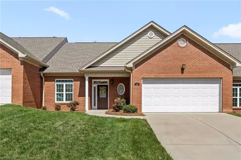 395 Northbridge Dr, High Point, NC 27265