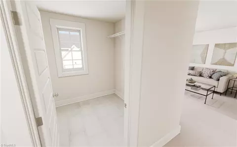 Entry Way - 5487 Rock Valley Dr, Trinity, NC 27370 photo 7 of 10