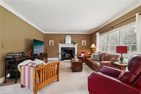 Living - 3833 Wesseck Dr, High Point, NC 27265 photo 2 of 2