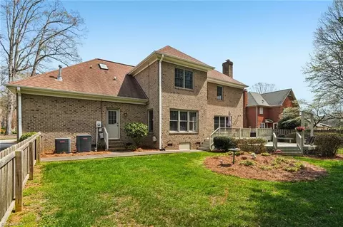 Exterior - 3833 Wesseck Dr, High Point, NC 27265 photo 10 of 11