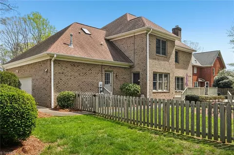 Exterior - 3833 Wesseck Dr, High Point, NC 27265 photo 11 of 11