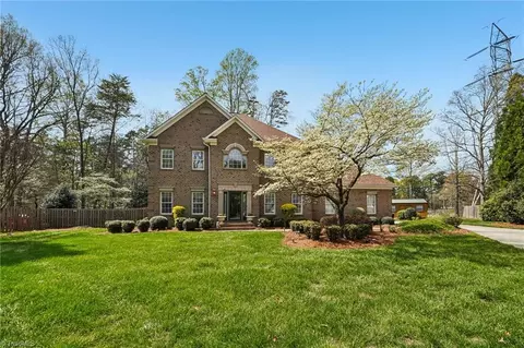 Exterior - 3833 Wesseck Dr, High Point, NC 27265 photo 2 of 11