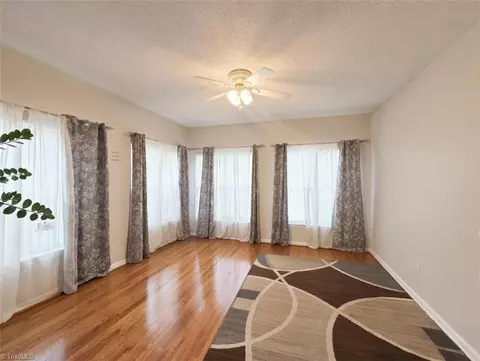 Living - 108 Willow Bend Dr, King, NC 27021 photo 2 of 2