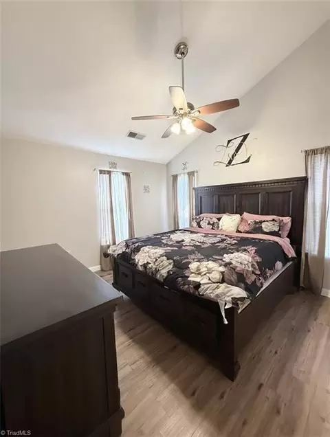 Bedroom - 108 Willow Bend Dr, King, NC 27021 photo 1 of 5