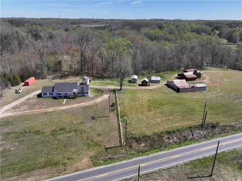 541 Wallburg High Point Rd, High Point, NC 27265