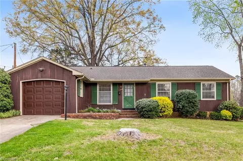 4017 Wexford Dr, Greensboro, NC 27406