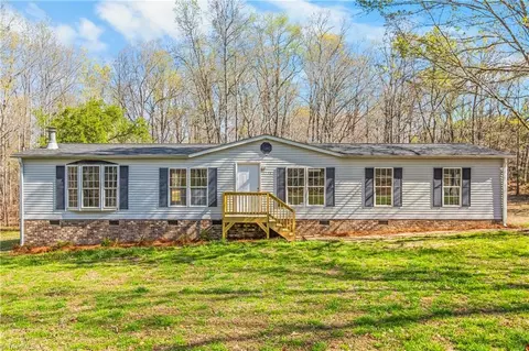 9274 W Us Highway 64, Trinity, NC 27370 photo 2