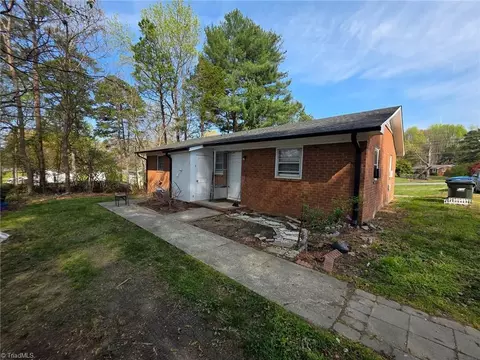 716 Verta Ave, Archdale, NC 27263 photo 2