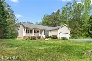 593 Dynasty Dr, Asheboro, NC 27205