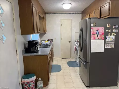 Kitchen - 5244 Ridge Dr, Trinity, NC 27370 photo 1 of 2