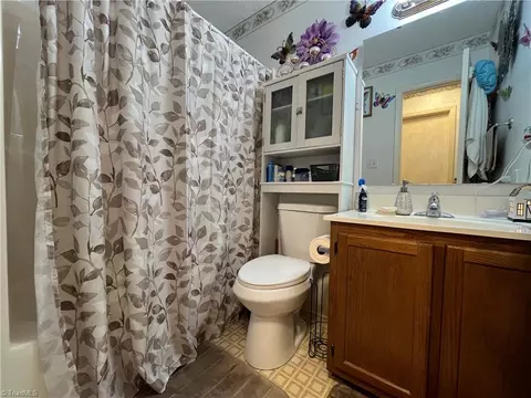 Bath - 5244 Ridge Dr, Trinity, NC 27370 photo 1 of 2