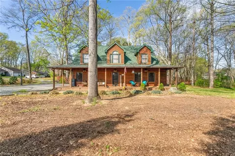 1750 Kerner Rd, Kernersville, NC 27284
