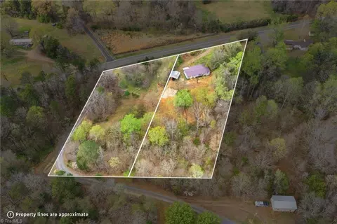 876 Country Ln, Mocksville, NC 27028