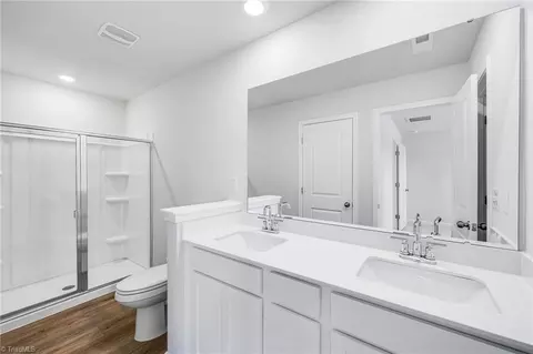 Entry Way - 216 Plumtree Ct, King, NC 27021 photo 6 of 8