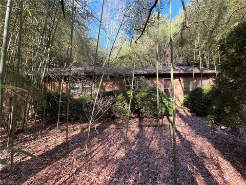 230 Rabbit Trl, Reidsville, NC 27320