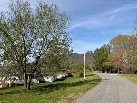 3 04 Ayers Rd, Pinnacle, NC 27043 photo 32