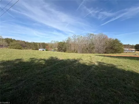 3 04 Ayers Rd, Pinnacle, NC 27043 photo 25