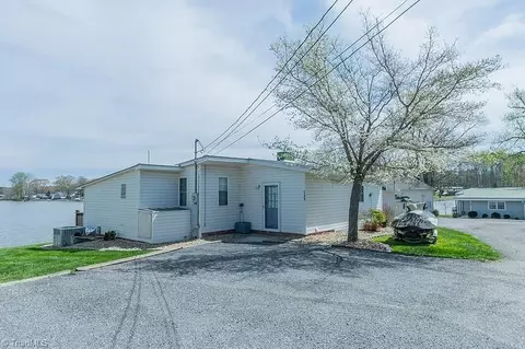 349 Reynolds Rd, Lexington, NC 27292