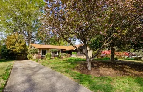 5205 Bennington Dr, Greensboro, NC 27410