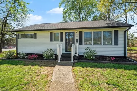 2137 Martin St, Burlington, NC 27217