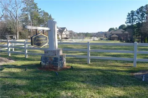 7730 Maple Pond Dr, Oak Ridge, NC 27310 photo 2