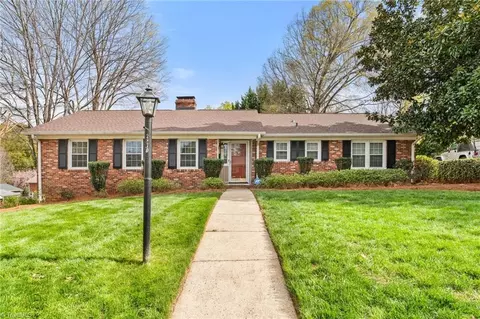 2870 Deerwood Dr, Winston Salem, NC 27103
