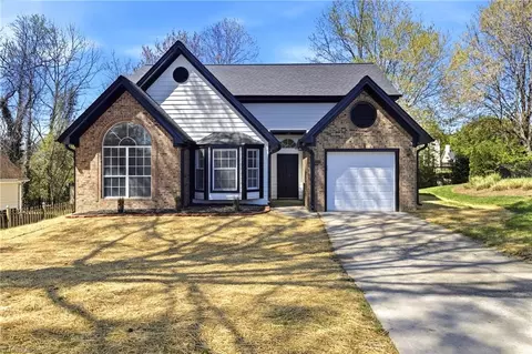 5516 Traders Way, Greensboro, NC 27407