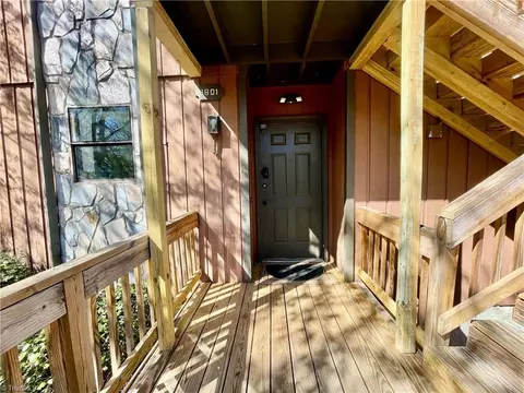 1801 Aspen Way, Winston Salem, NC 27106
