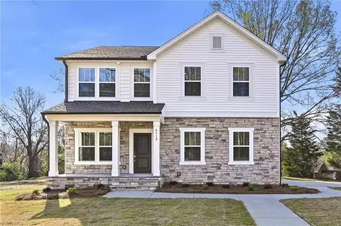 4112 Country Club Rd #1034, Winston Salem, NC 27104