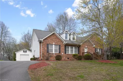 6457 Reidsville Rd, Belews Creek, NC 27009