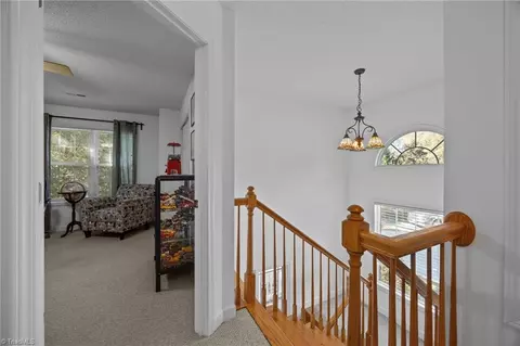 Entry Way - 5172 Jordan Valley Rd, Trinity, NC 27370 photo 4 of 5
