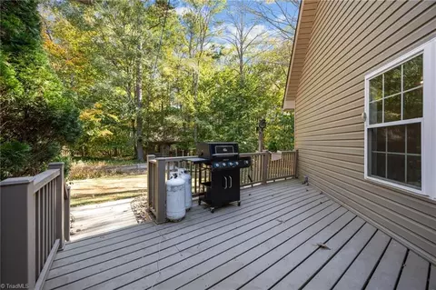 Exterior - 5172 Jordan Valley Rd, Trinity, NC 27370 photo 10 of 11