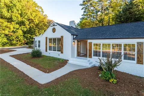 Exterior - 178 Salisbury St, Denton, NC 27239 photo 4 of 7
