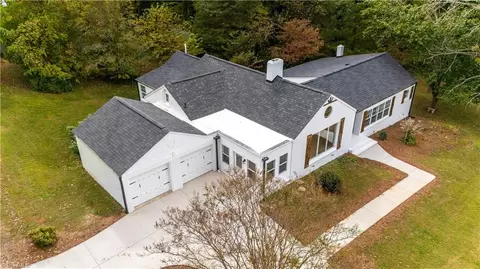 Exterior - 178 Salisbury St, Denton, NC 27239 photo 7 of 7