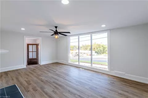Living - 178 Salisbury St, Denton, NC 27239 photo 5 of 5