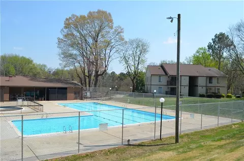 1704 Hamilton St N #E, High Point, NC 27262 photo 3