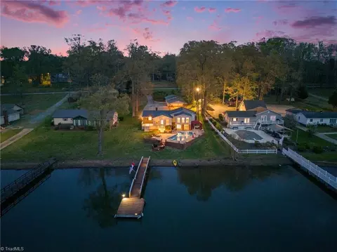 1017 Holloway Church Rd, Lexington, NC 27292