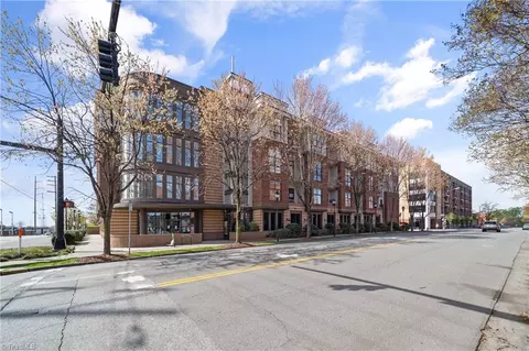 810 4th St W #314, Winston Salem, NC 27101