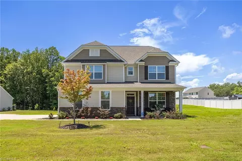 1514 Motsinger Rd, Winston Salem, NC 27107