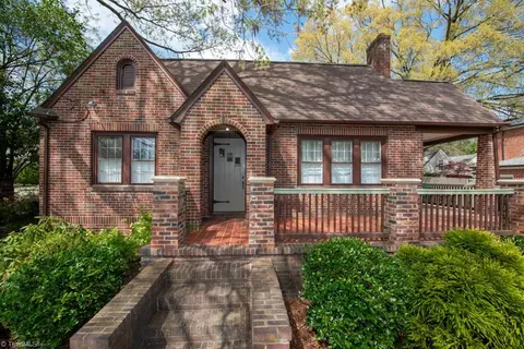 514 Parkway Ave W, High Point, NC 27262