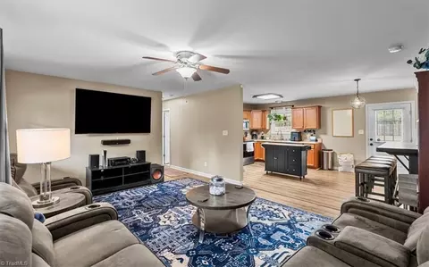 Entry Way - 4620 Beau Ct, Trinity, NC 27370 photo 1 of 6